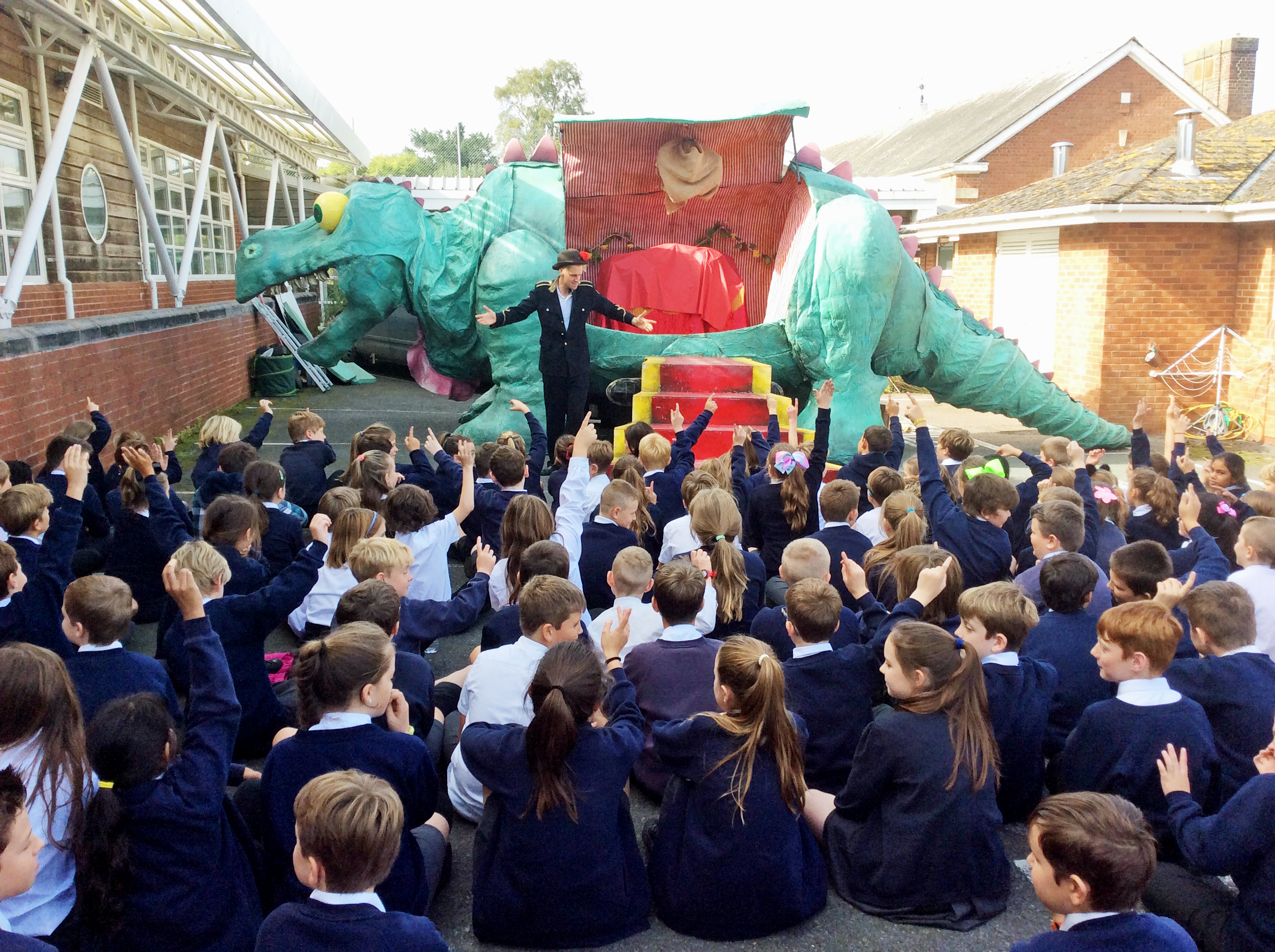 Sidmouth Primary Iggy Performance